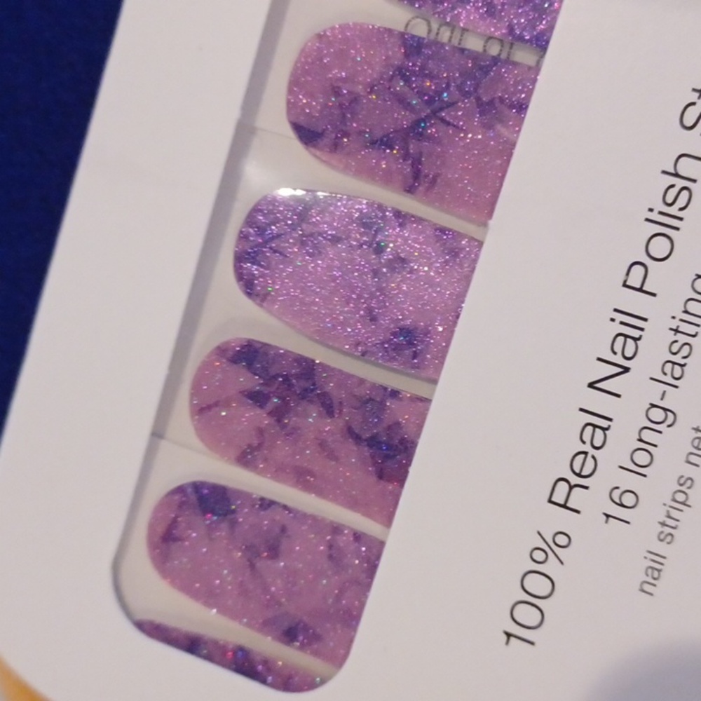 NIP Color Street Nail Strips - Picture 6 of 8